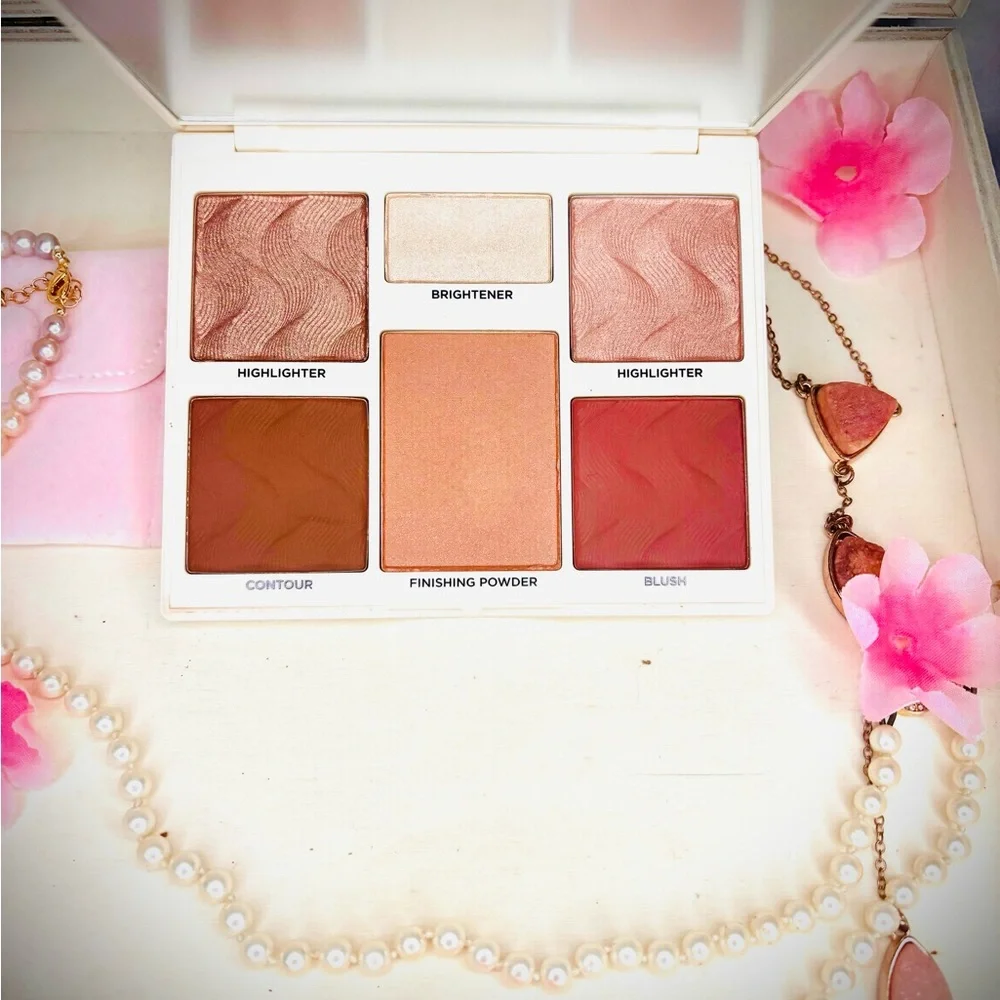 Makeup Palette with Pink and Brown Shades Medium-Deep